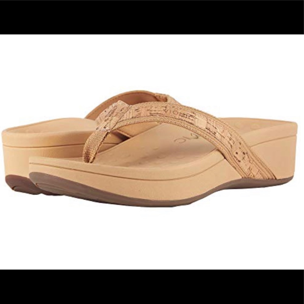 New! Vionic Pacific High Tide Sandals Gold size 8